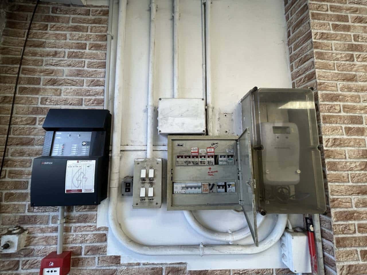 Erhverv til leje i Barcelona by - € 2.200 (Ref: 9535399)