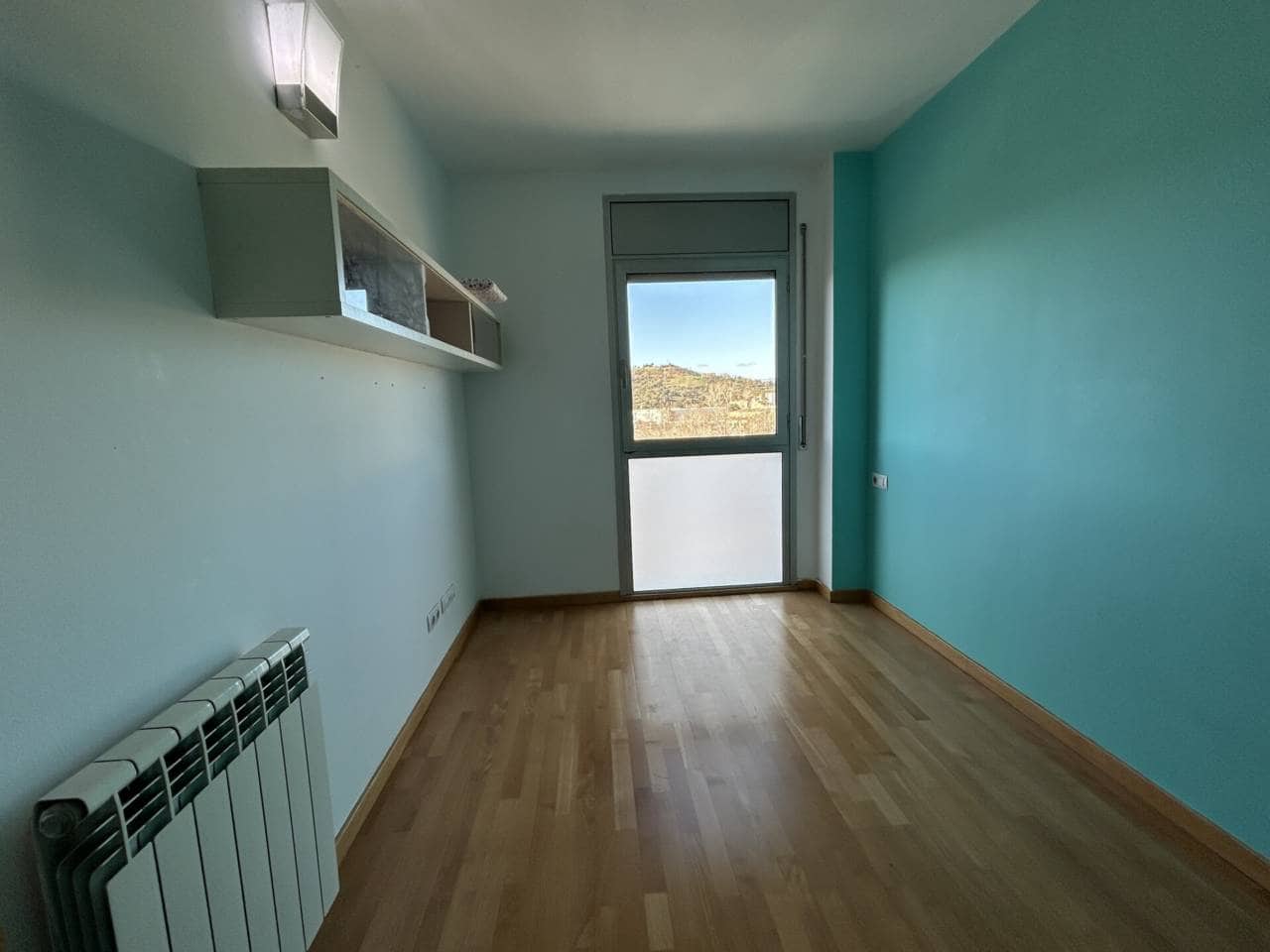 3 bedroom Penthouse for sale in Montornes del Valles with pool garage - € 329,000 (Ref: 9547414)