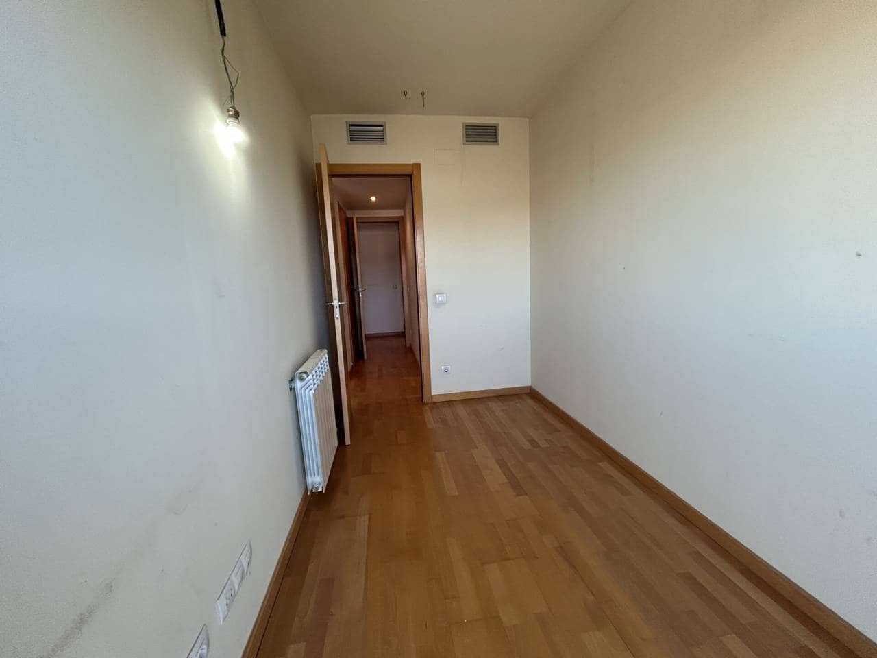 3 bedroom Penthouse for sale in Montornes del Valles with pool garage - € 329,000 (Ref: 9547414)