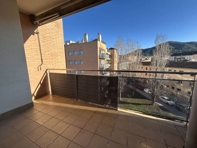 3 bedroom Penthouse for sale in Montornès del Vallès with pool garage - € 329,000 (Ref: 9547414)
