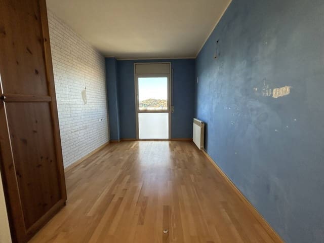 3 bedroom Penthouse for sale in Montornès del Vallès with pool garage - € 329,000 (Ref: 9547414)