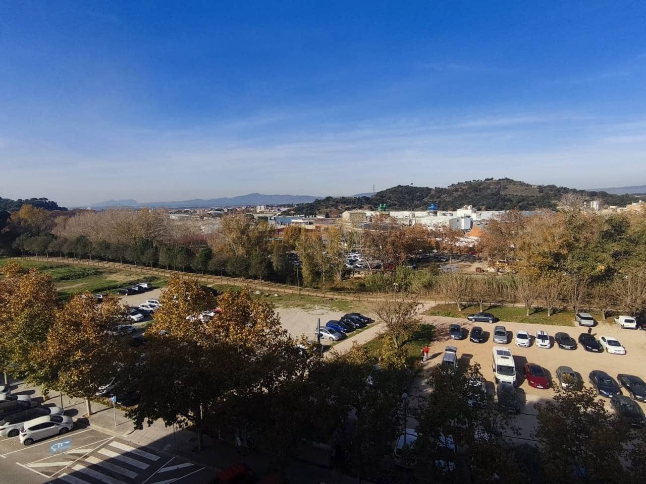 3 bedroom Penthouse for sale in Montornes del Valles with pool garage - € 329,000 (Ref: 9547414)