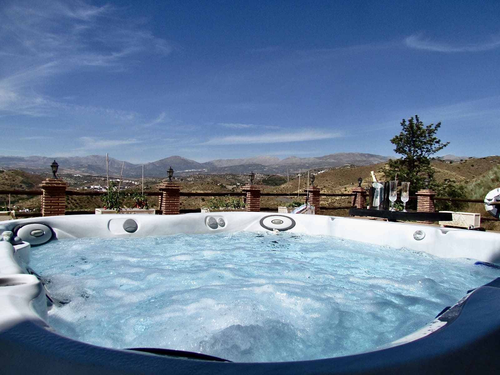 4 quarto Moradia para venda em Canillas de Aceituno com piscina garagem - 949 000 € (Ref: 10019682)