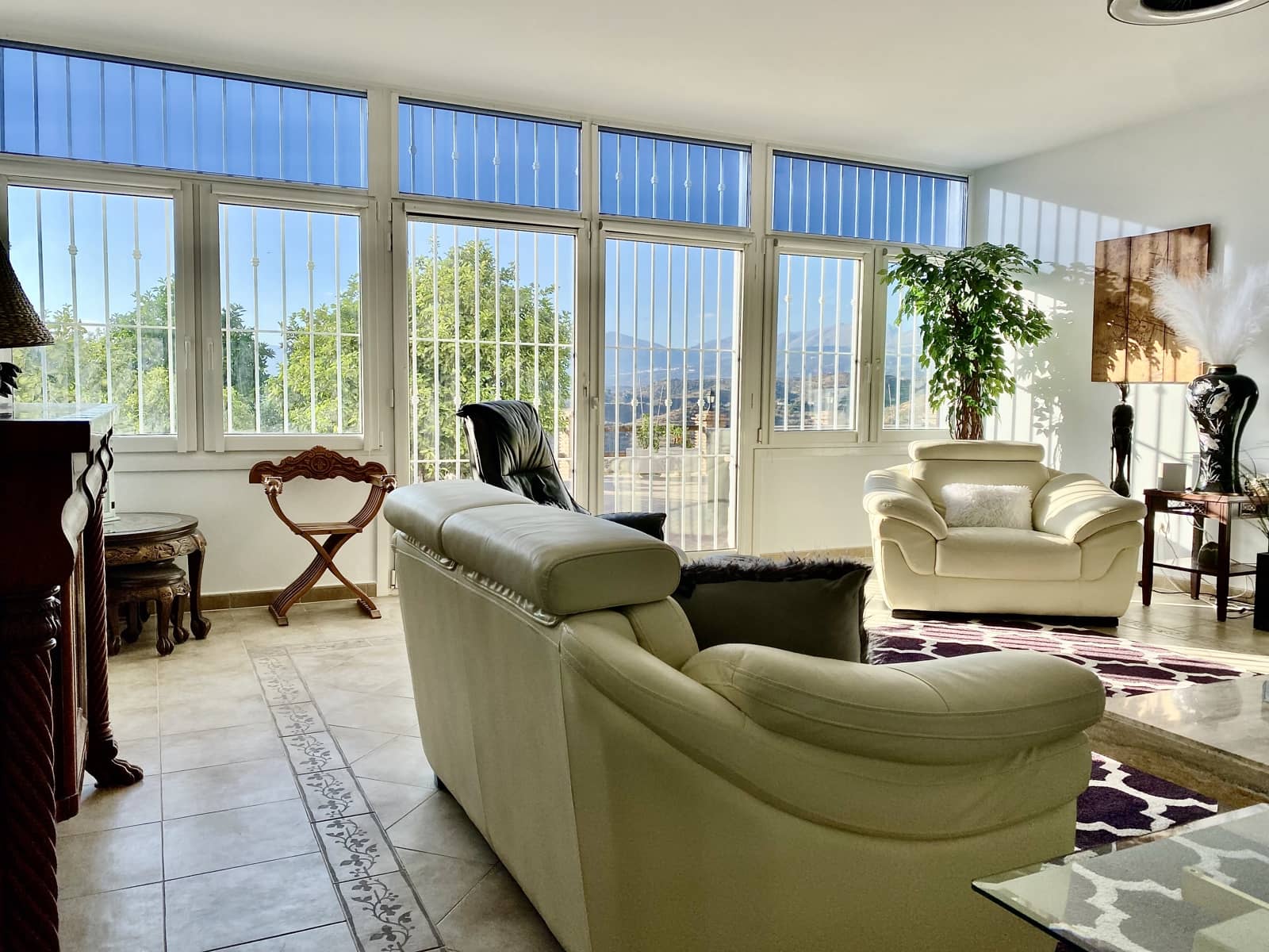 4 bedroom Villa for sale in Canillas de Aceituno with pool garage - € 995,000 (Ref: 9444578)