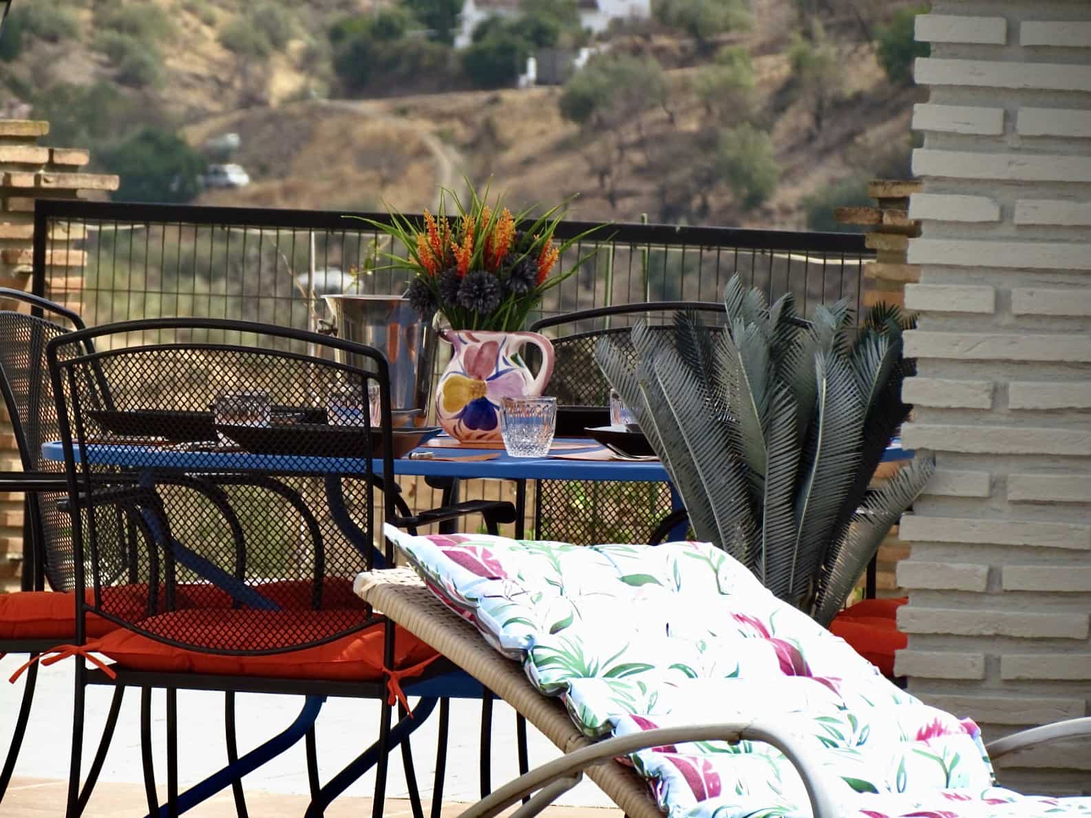 4 bedroom Villa for sale in Canillas de Aceituno with pool garage - € 995,000 (Ref: 9691449)