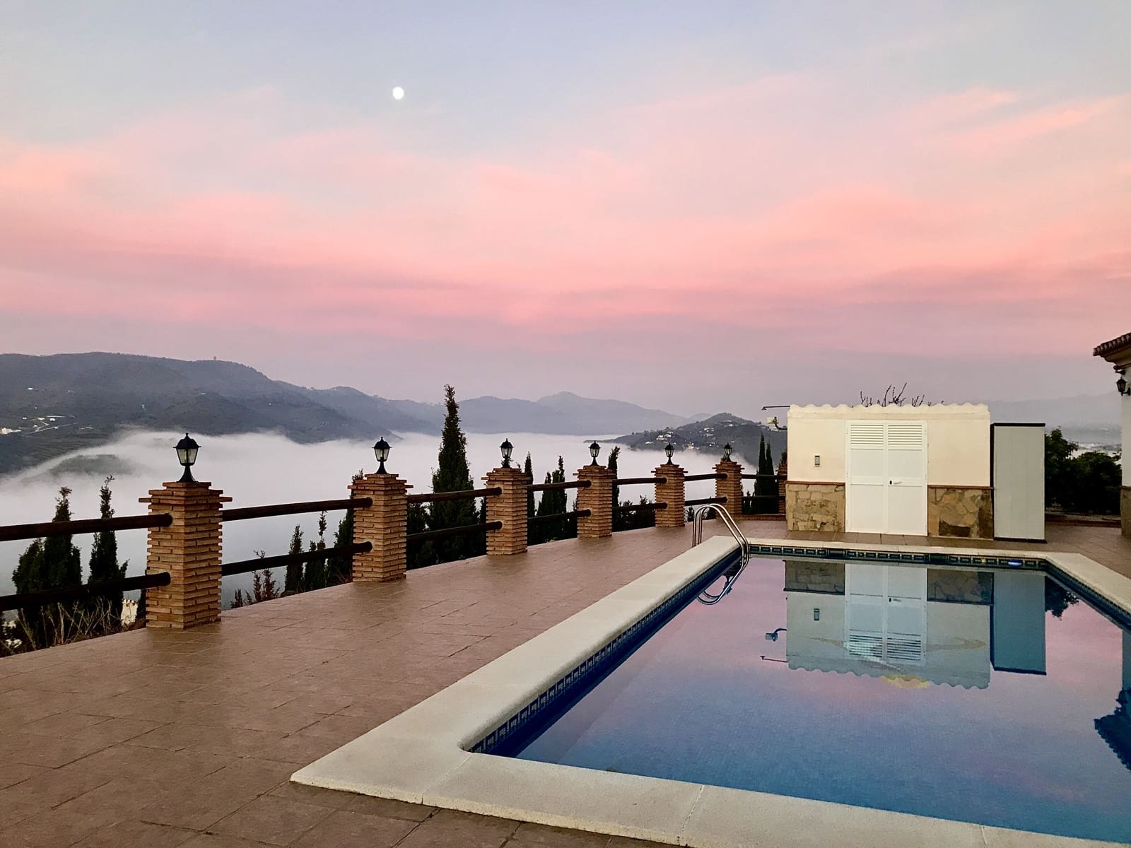 4 bedroom Villa for sale in Canillas de Aceituno with pool garage - € 995,000 (Ref: 9691449)