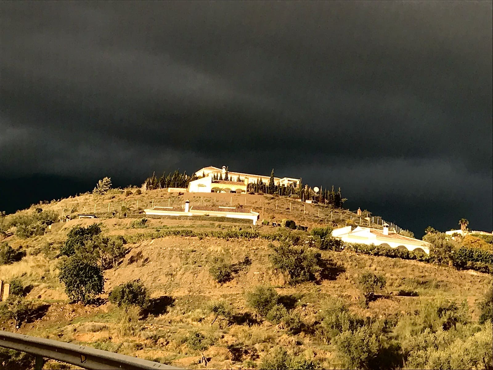 4 bedroom Villa for sale in Canillas de Aceituno with pool garage - € 995,000 (Ref: 9691449)