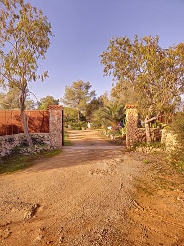 9 sovrum Finca/Hus på landet till salu i Algaida med pool garage - 999 999 € (Ref: 9444961)