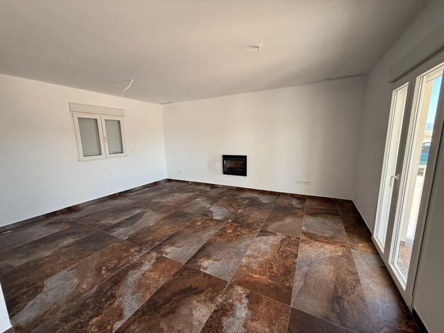 4 Zimmer Finca/Landgut zu verkaufen in Pinoso mit Pool - 525.000 € (Ref: 10021442)