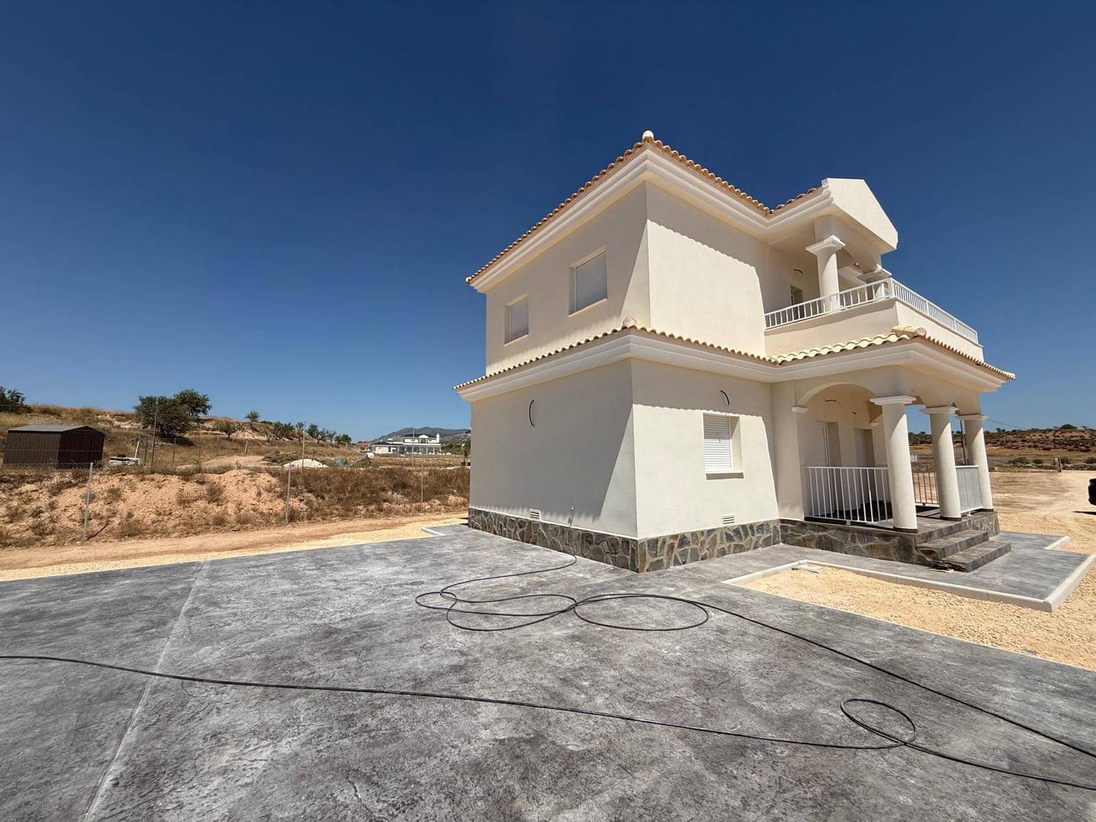 4 Zimmer Finca/Landgut zu verkaufen in Pinoso mit Pool - 525.000 € (Ref: 10021442)