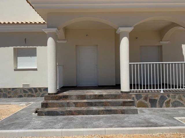 4 Zimmer Finca/Landgut zu verkaufen in Pinoso mit Pool - 525.000 € (Ref: 10021442)