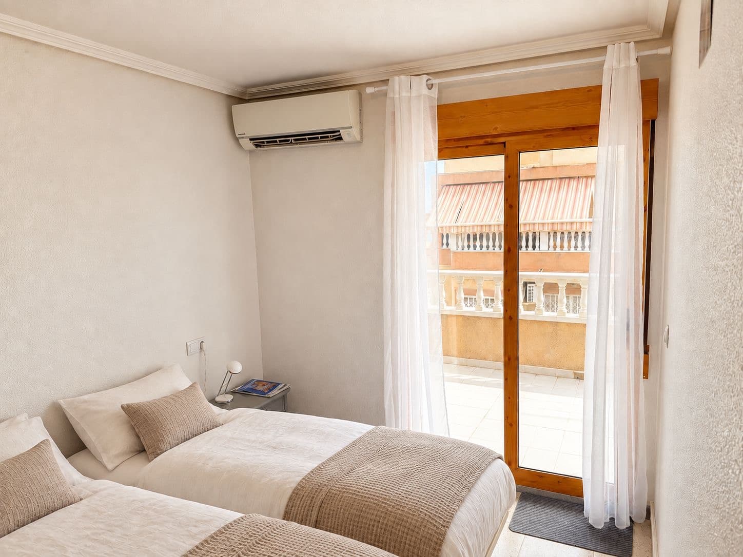 3 chambre Penthouse à vendre à Torrevieja avec garage - 235 000 € (Ref: 10145164)