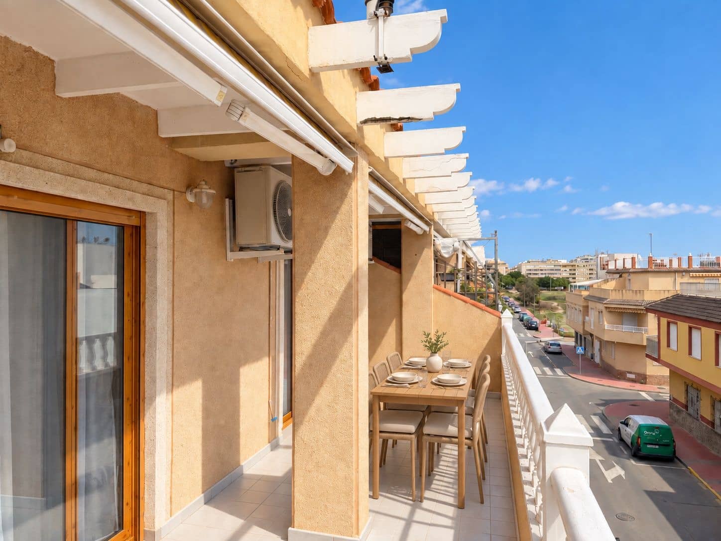 3 chambre Penthouse à vendre à Torrevieja avec garage - 235 000 € (Ref: 10145164)