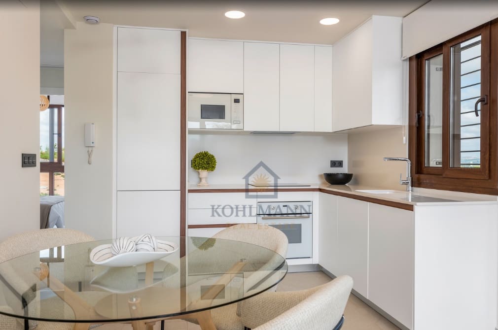 2 chambre Appartement à vendre à Torrevieja avec piscine garage - 285 000 € (Ref: 9583193)