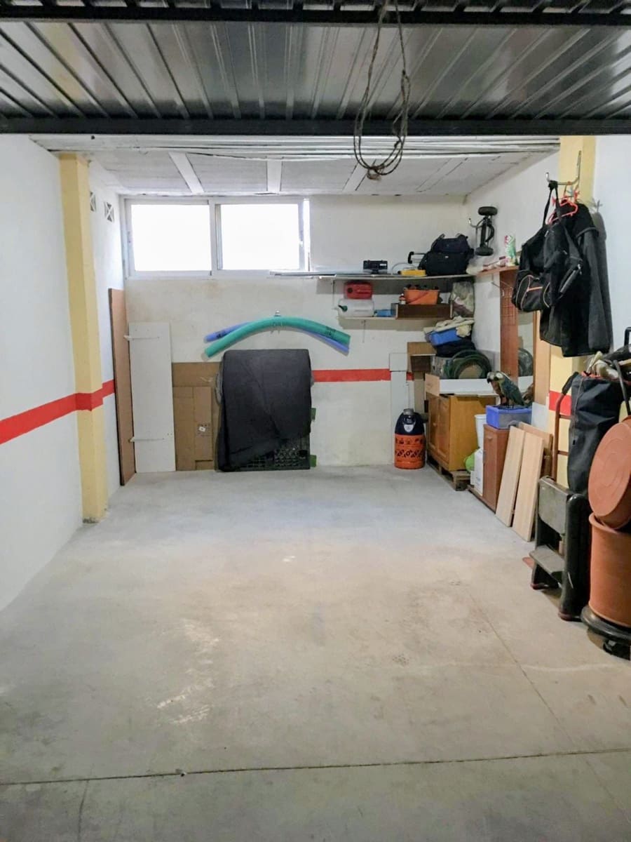 Garagem para venda em Torrevieja - 18 700 € (Ref: 9583450)
