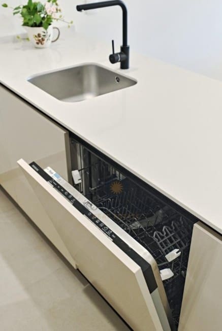 2 Zimmer Apartment zu verkaufen in La Veleta mit Pool Garage - 370.000 € (Ref: 9583454)