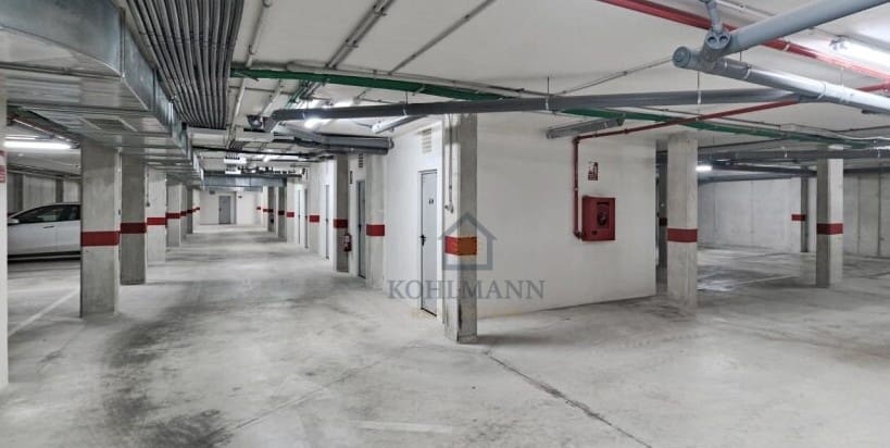 2 Zimmer Apartment zu verkaufen in La Veleta mit Pool Garage - 370.000 € (Ref: 9583454)