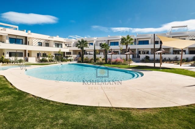 2 Zimmer Apartment zu verkaufen in La Veleta, Torrevieja mit Pool Garage - 370.000 € (Ref: 9583454)