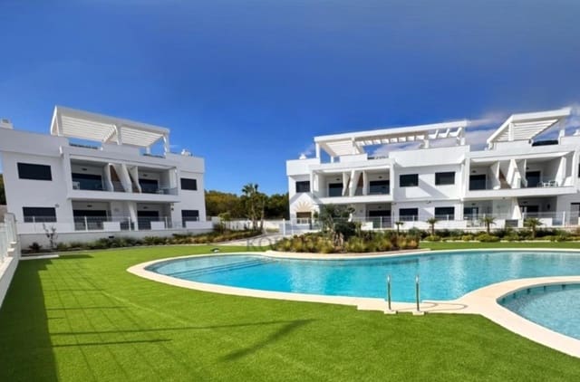 2 chambre Bungalow à vendre à Los Balcones - Los Altos, Torrevieja avec piscine garage - 326 000 € (Ref: 9591612)