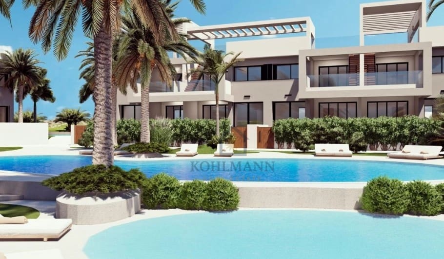 2 camera da letto Bungalow in vendita in Torrevieja con piscina garage - 326.000 € (Rif: 9591612)