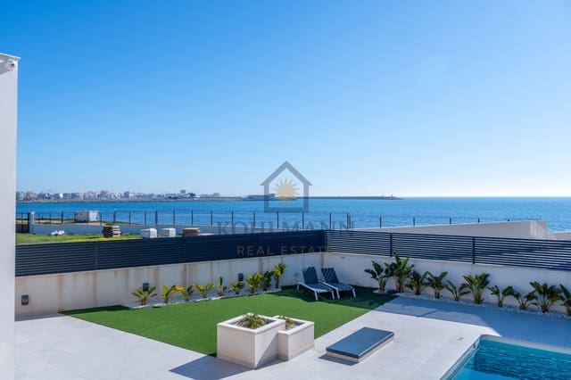 Casa de 5 habitaciones en La Veleta, Torrevieja en venta con piscina - 1.490.000 € (Ref: 9628259)