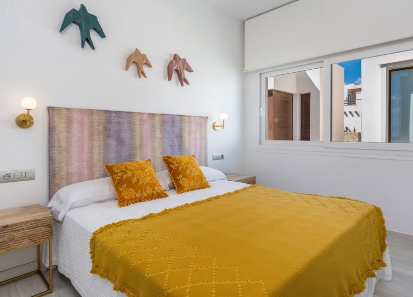 Bungalow de 3 habitaciones en Los Montesinos en venta con piscina - 485.000 € (Ref: 9700049)