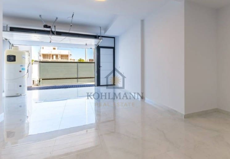 6 quarto Moradia para venda em Campoamor com piscina - 1 780 000 € (Ref: 9746680)