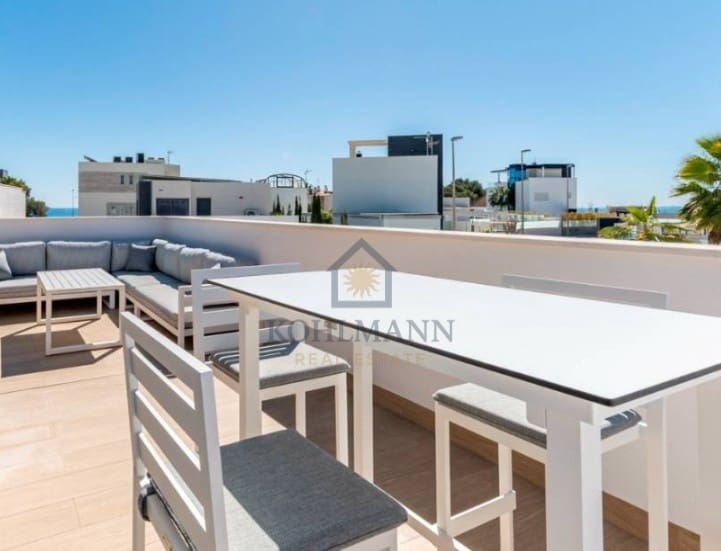 6 quarto Moradia para venda em Campoamor com piscina - 1 780 000 € (Ref: 9746680)