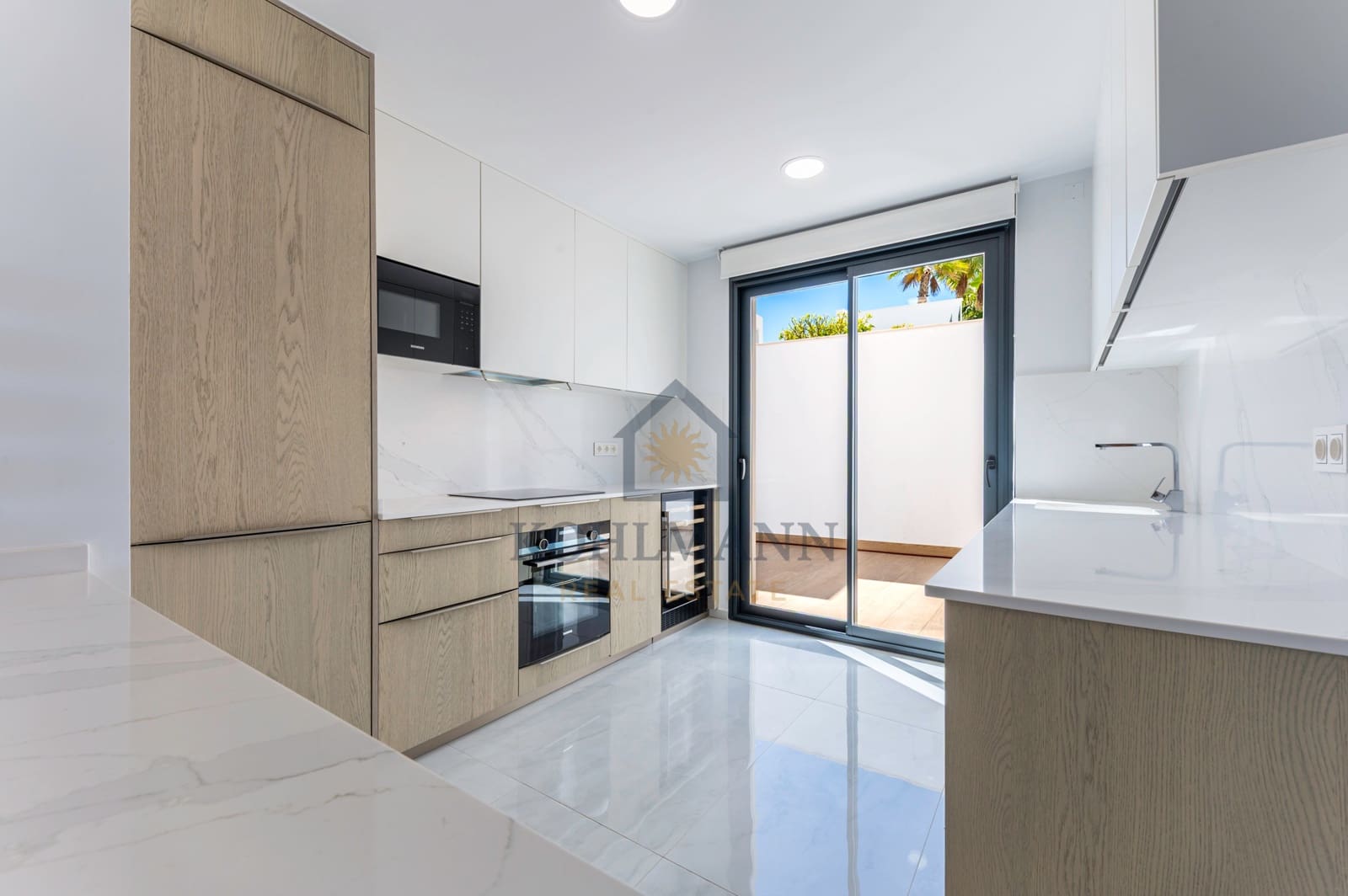 6 quarto Moradia para venda em Campoamor com piscina - 1 780 000 € (Ref: 9746680)