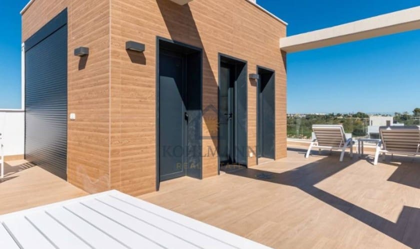 6 quarto Moradia para venda em Campoamor com piscina - 1 780 000 € (Ref: 9746680)