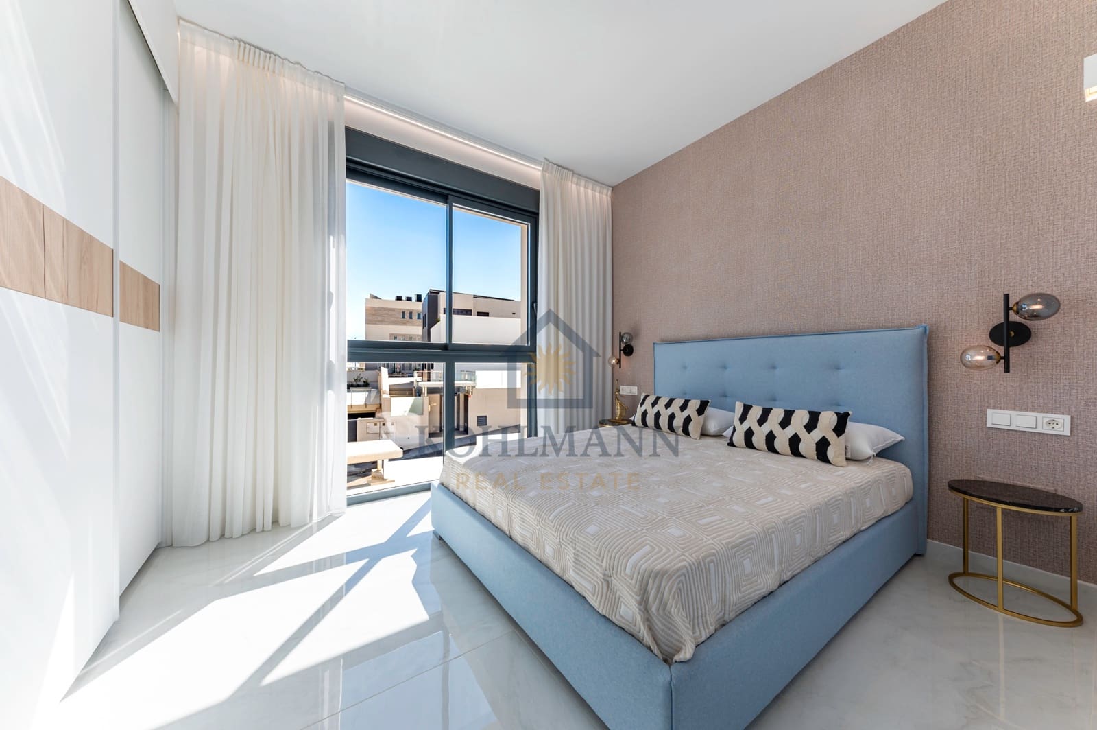 6 quarto Moradia para venda em Campoamor com piscina - 1 780 000 € (Ref: 9746680)