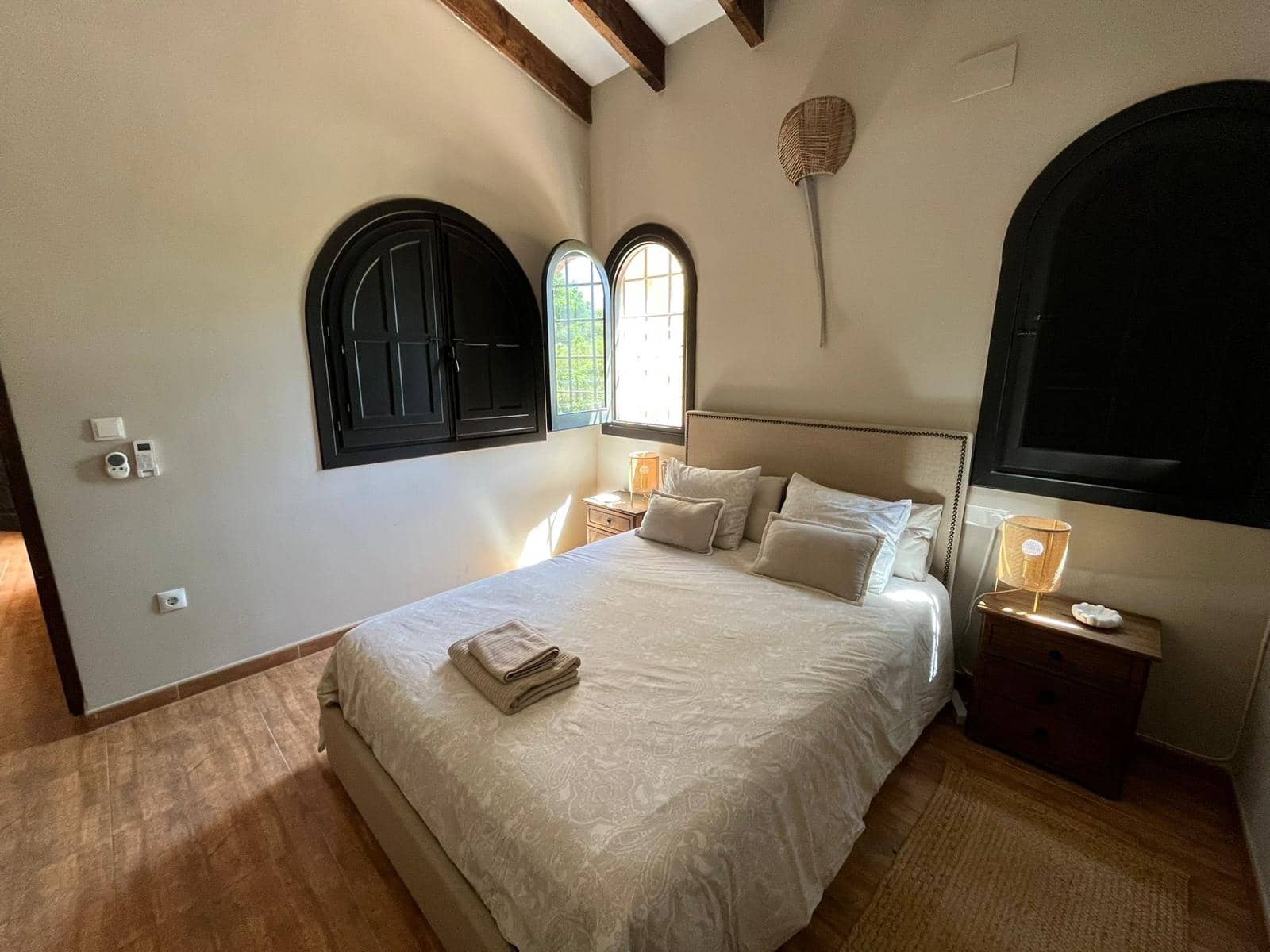 6 slaapkamer Villa te koop in Torrellano met zwembad - € 599.900 (Ref: 9780034)