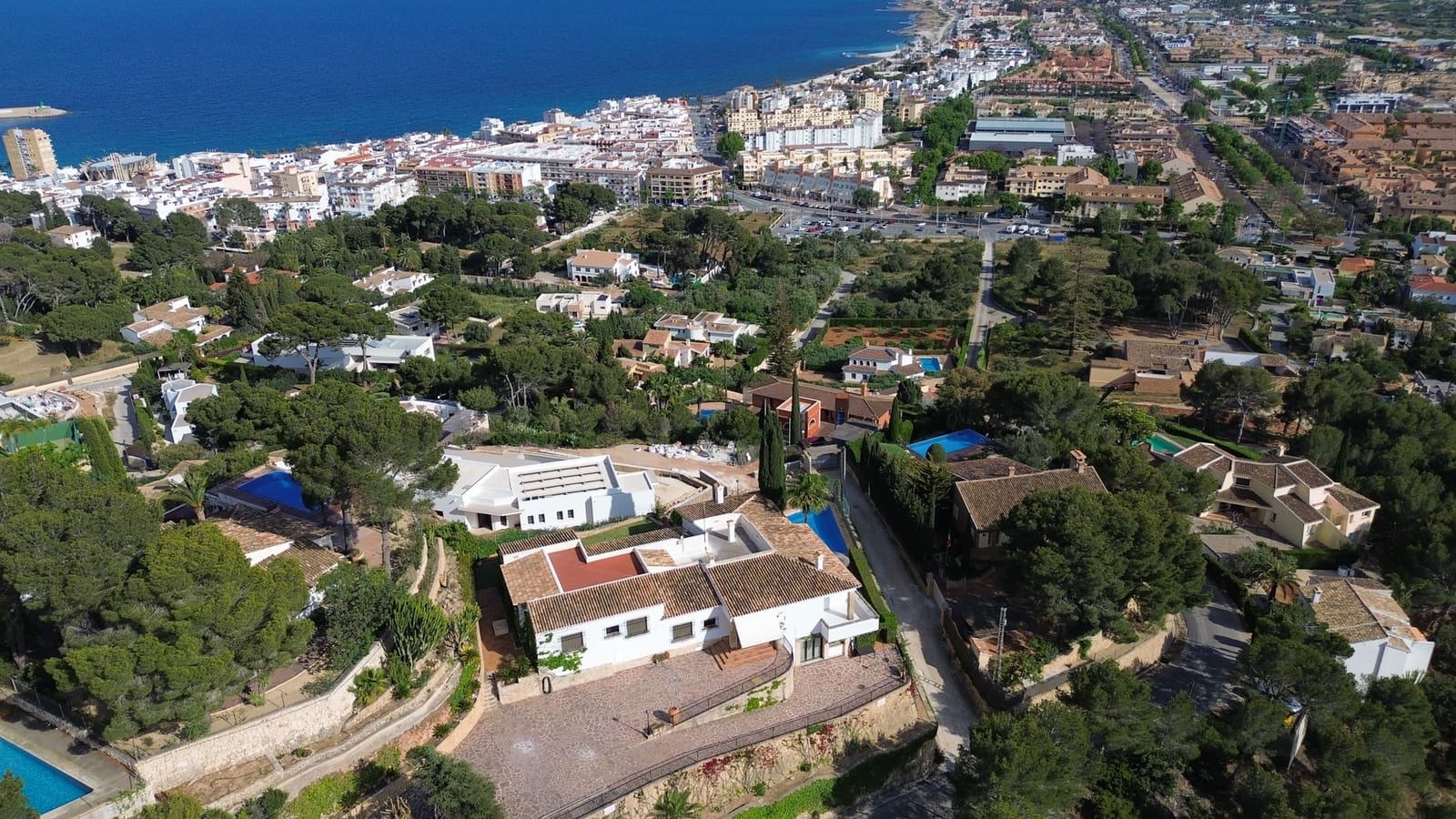 7 slaapkamer Villa te huur in Javea / Xabia met zwembad - € 6.000 (Ref: 9780036)