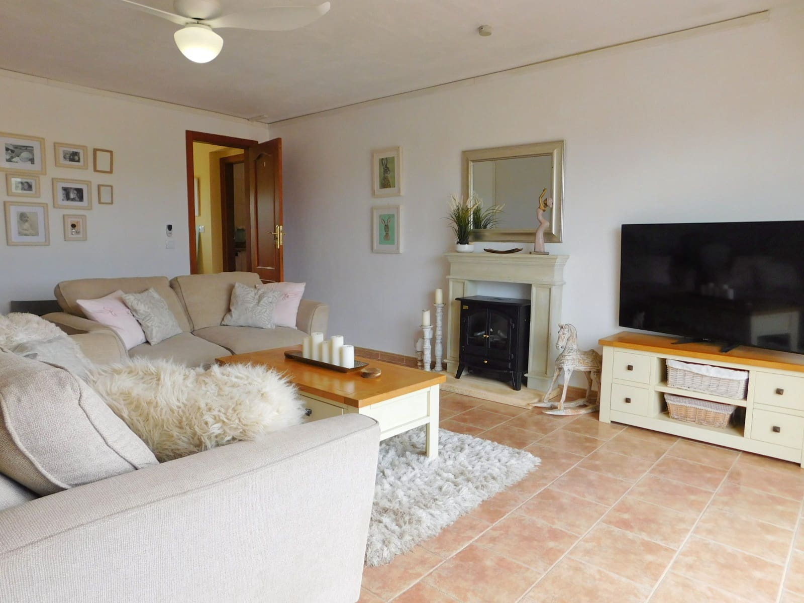 3 bedroom Villa for sale in Dolores with pool - € 445,000 (Ref: 9784056)