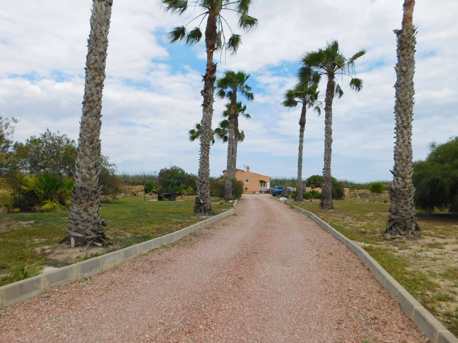 3 bedroom Villa for sale in Dolores with pool - € 445,000 (Ref: 9784056)