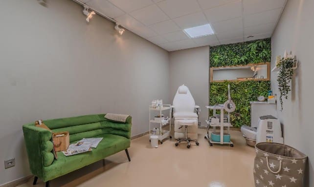 4 makuuhuone Huvila myytävänä paikassa Benijofar mukana uima-altaan - 1 250 000 € (Ref: 9798397)