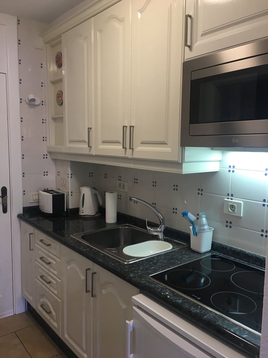 1 bedroom Flat for sale in Playa de las Americas with pool - € 359,000 (Ref: 9448527)