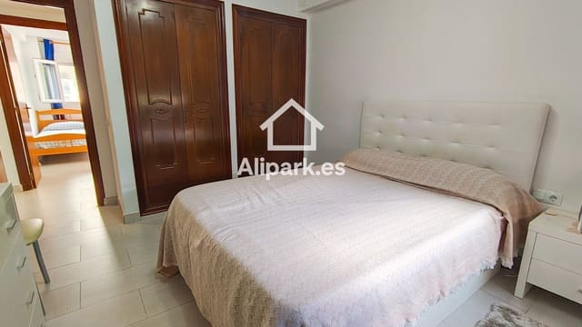 4 makuuhuone Asunto myytävänä paikassa Pla de Bon Repos, Alicante kaupunki - 175 000 € (Ref: 9453313)