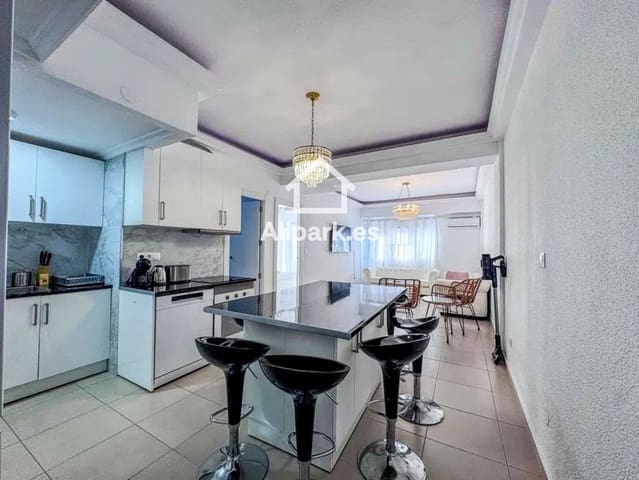 4 bedroom Flat for sale in Alipark, Alicante / Alacant city - € 339,000 (Ref: 9453315)