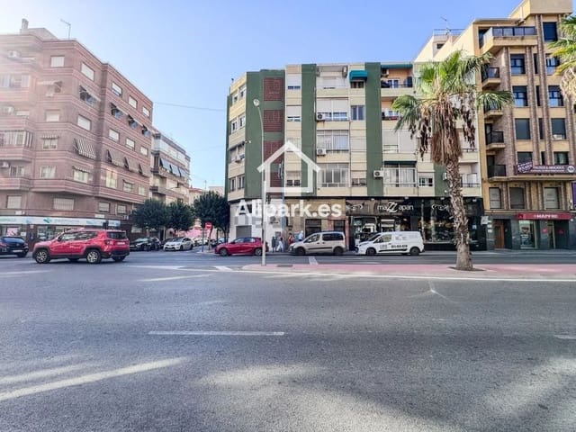 4 bedroom Flat for sale in Alipark, Alicante / Alacant city - € 339,000 (Ref: 9453315)