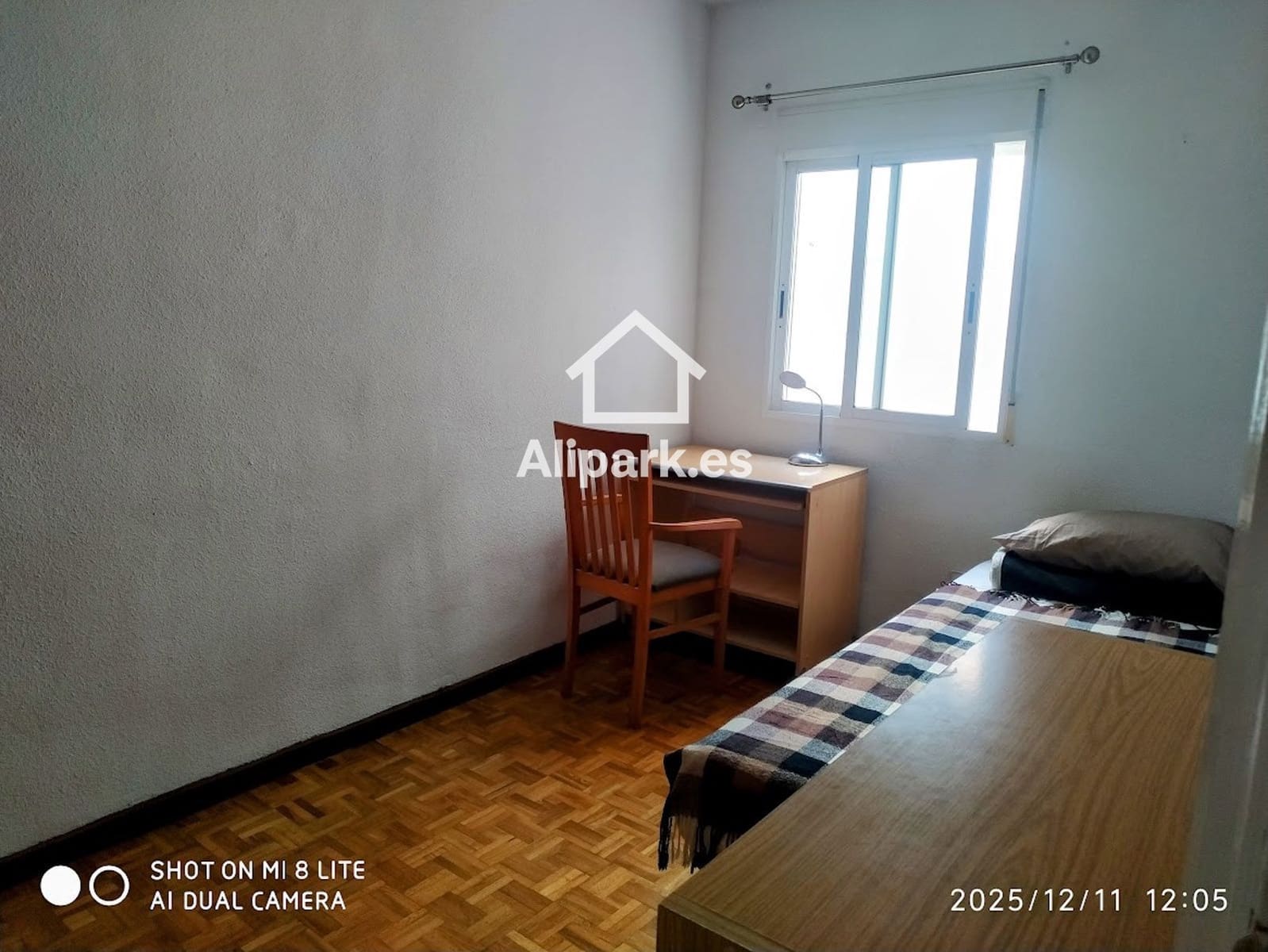 3 bedroom Flat for sale in Alicante / Alacant city with pool - € 210,000 (Ref: 9453316)