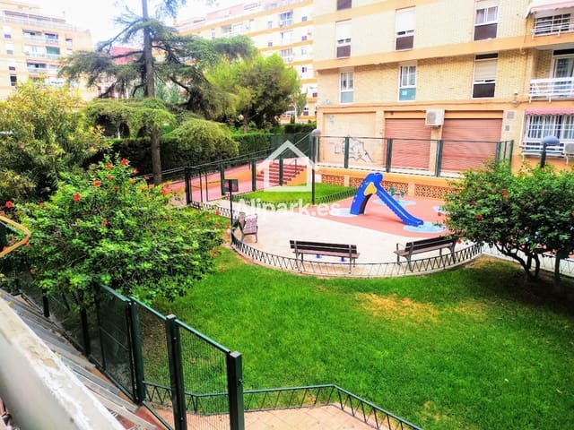 3 bedroom Flat for sale in Alipark, Alicante / Alacant city with pool - € 210,000 (Ref: 9453316)