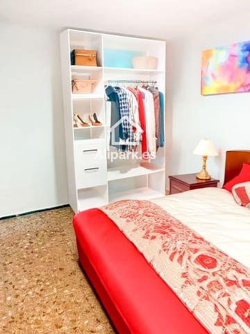 Piso de 3 habitaciones en Carolinas Altas, Alicante / Alacant ciudad en venta - 145.000 € (Ref: 9453318)