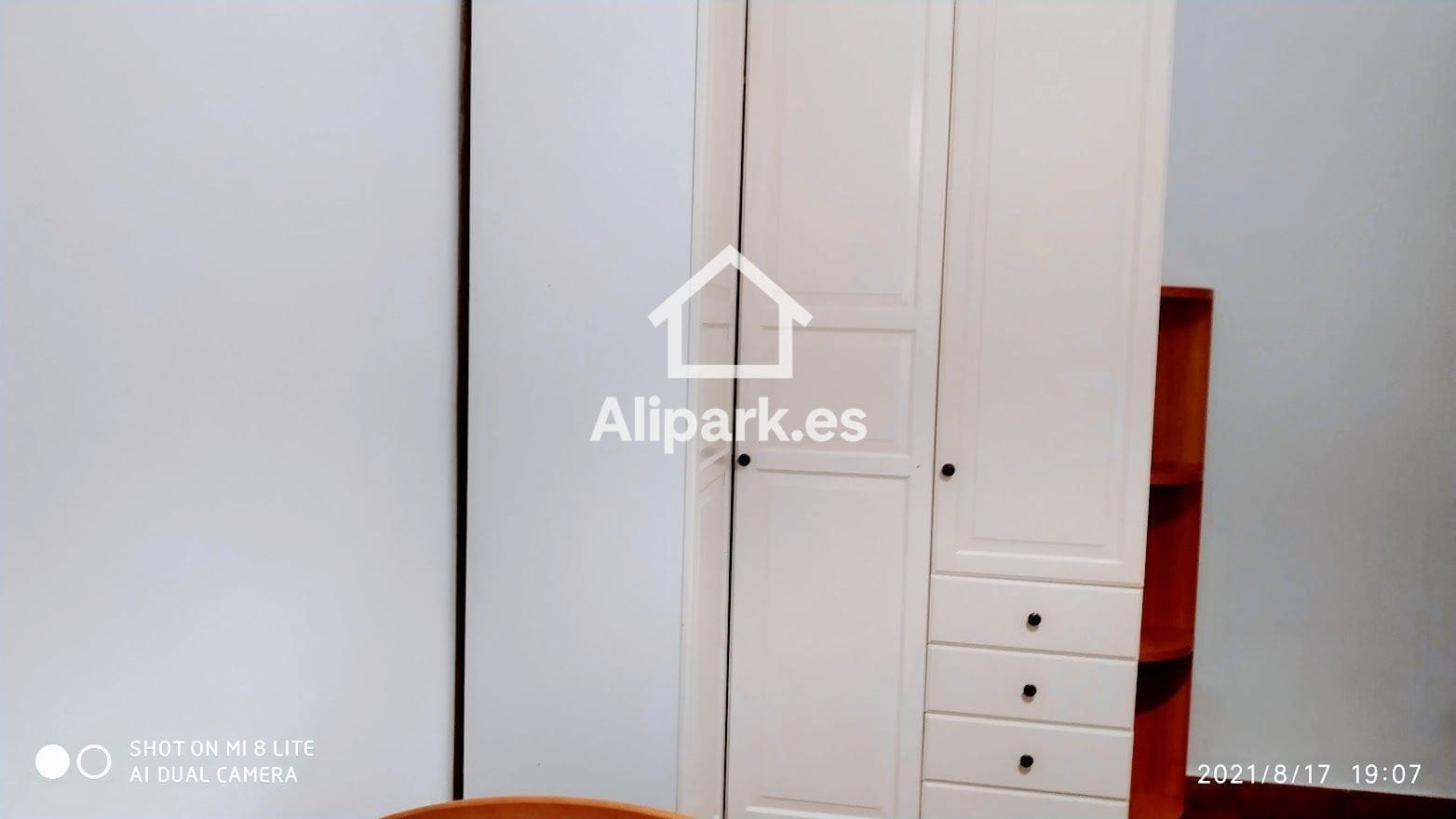 3 makuuhuone Asunto vuokrattavana paikassa Alicante kaupunki mukana uima-altaan - 1 050 € (Ref: 9453323)