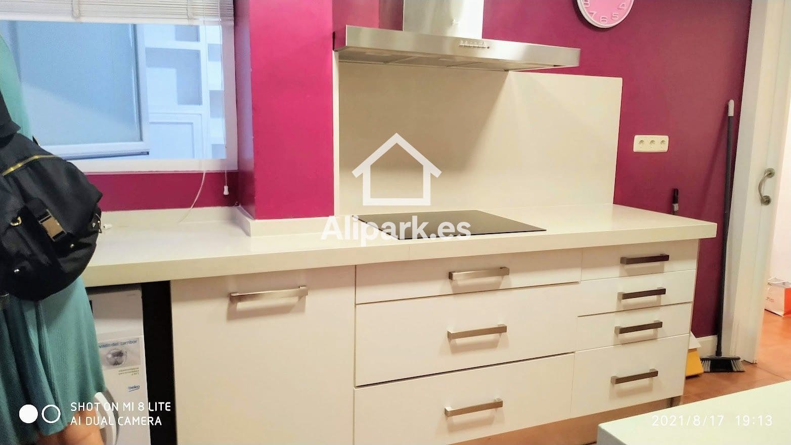 3 makuuhuone Asunto vuokrattavana paikassa Alicante kaupunki mukana uima-altaan - 1 050 € (Ref: 9453323)