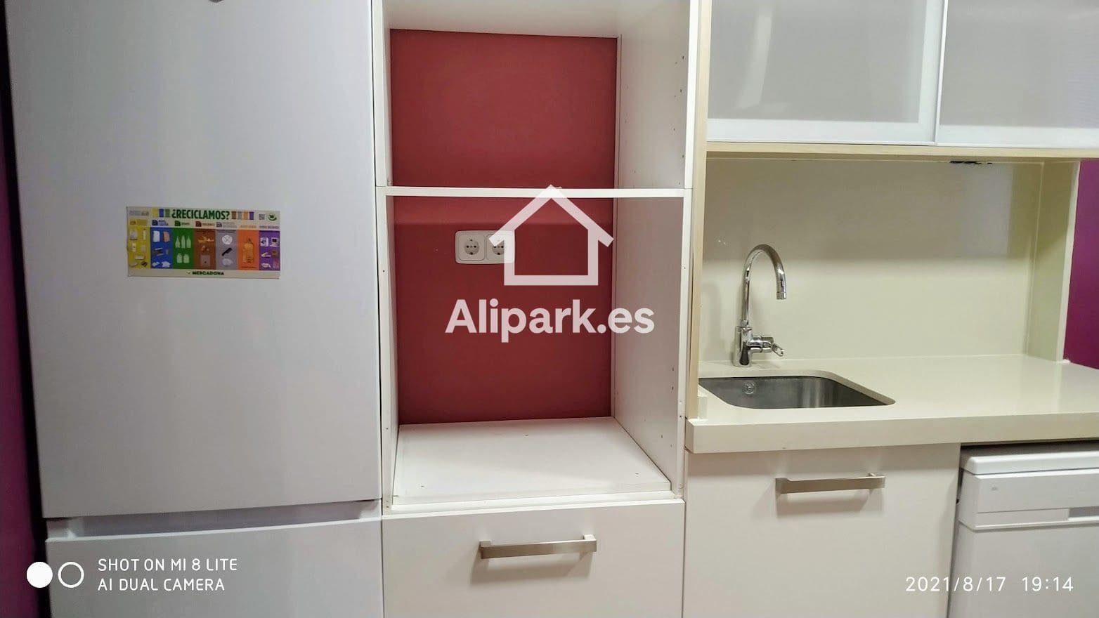 3 makuuhuone Asunto vuokrattavana paikassa Alicante kaupunki mukana uima-altaan - 1 050 € (Ref: 9453323)