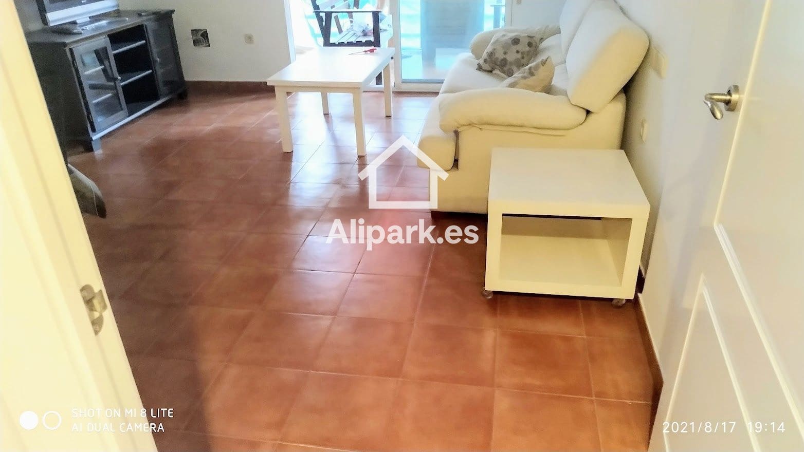 3 makuuhuone Asunto vuokrattavana paikassa Alicante kaupunki mukana uima-altaan - 1 050 € (Ref: 9453323)