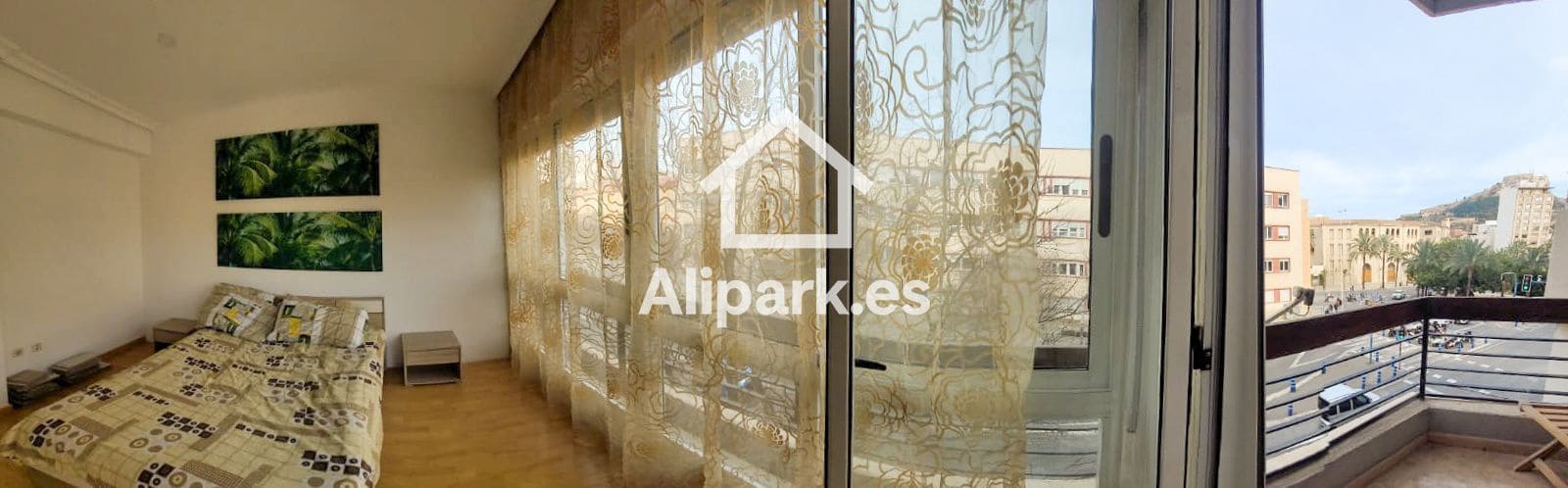 2 bedroom Flat for sale in Alicante / Alacant city - € 250,000 (Ref: 9453324)