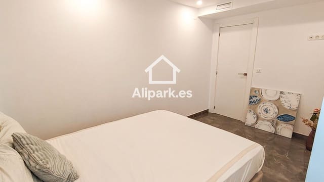 Piso de 3 habitaciones en Ensanche - Diputacion, Alicante / Alacant ciudad en alquiler - 1.750 € (Ref: 9453325)