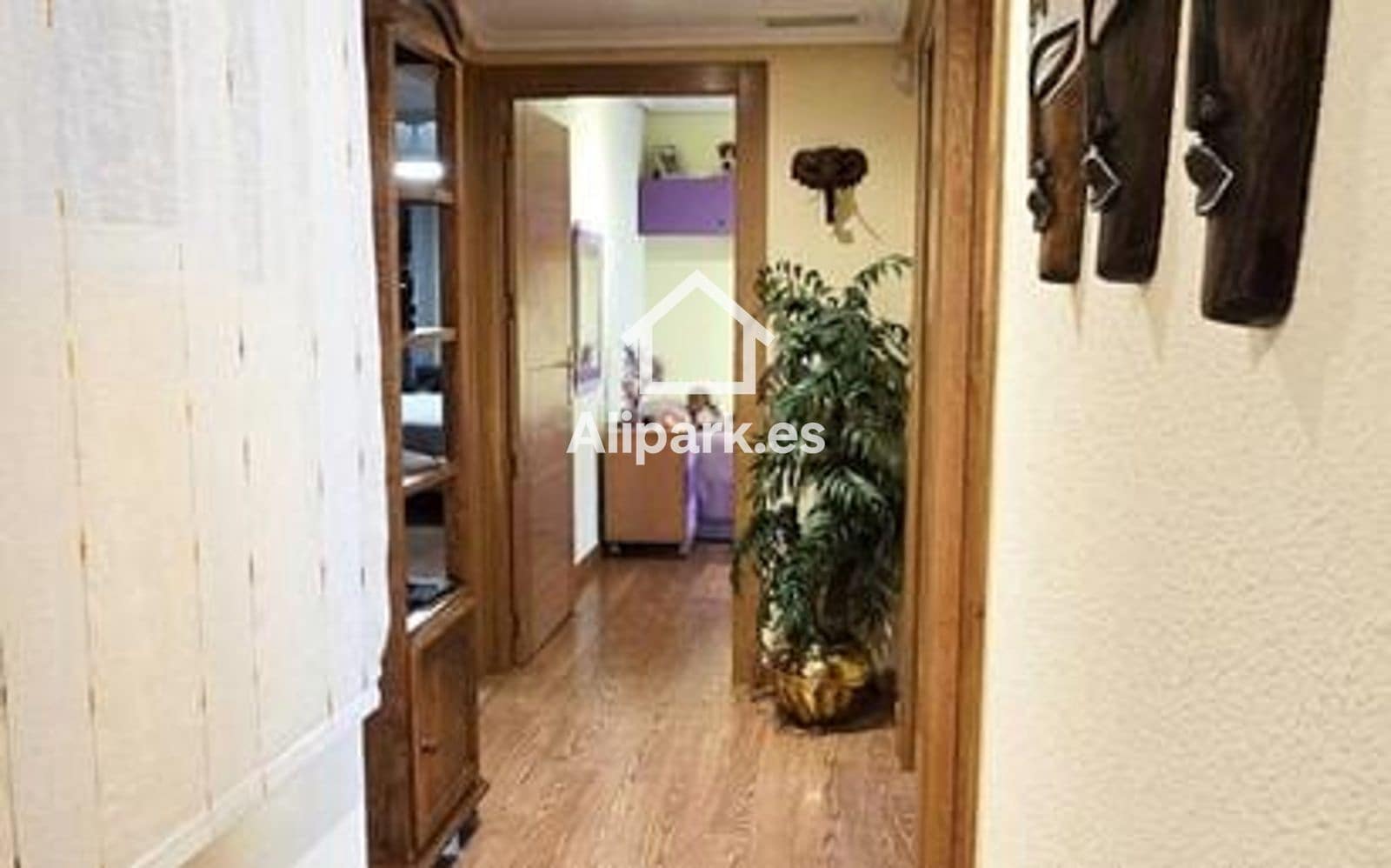 Piso de 3 habitaciones en Alicante / Alacant ciudad en venta con piscina - 330.000 € (Ref: 9453327)